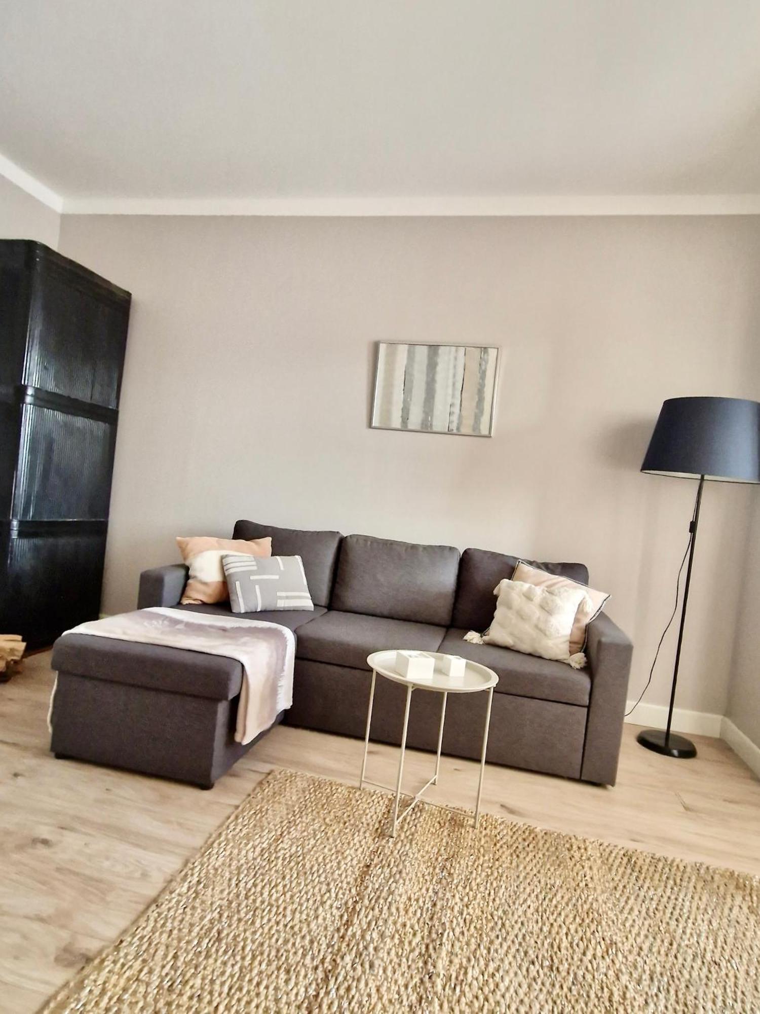 Tolstoi Scandinavian 1 Bedroom Apartment + Free Parking Tartu Esterno foto